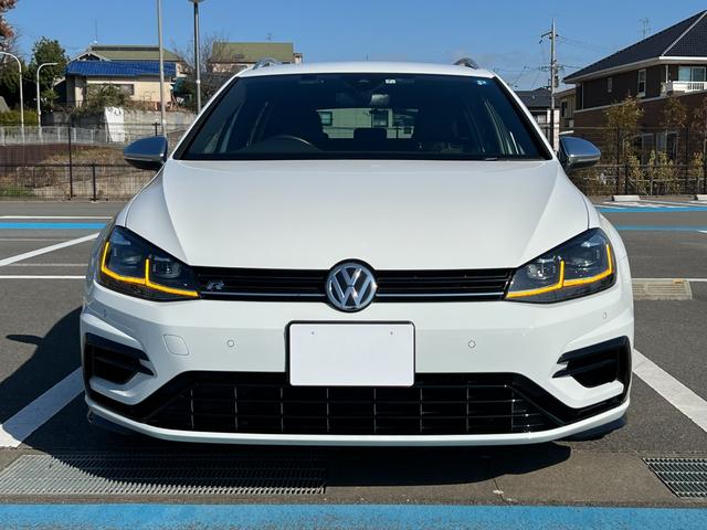 ベースグレード　ＶＷインフォティメントシステム・ナビ・バックカメラ・ドラレコ・ＥＴＣ２．０・電動シート・シートヒーター・ＬＥＤライト・アダプティブクルコン・レーンアシスト・衝突被害軽減システム・クリアランスソナー(15枚目)