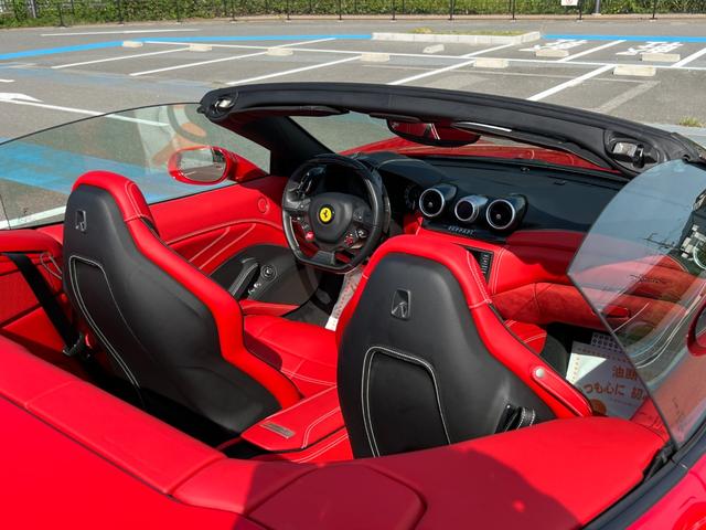 カリフォルニアＴ ベースグレード　Ｆ１　ＤＣＴ・２０インチダイヤモンドカット鍛造ホイール・ＬＥＤカーボンステアリング・純正ナビ・バックカメラ・クリアランスソナー（49枚目）