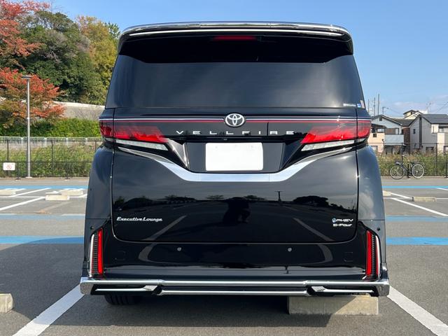 ヴェルファイアPHEV エグゼクティブラウンジ PHEV・モデリスタエアロ・左右ムーンルーフ・トヨタセーフティセンス・デジタルミラー・後席モニター・JBLサウンド・アラウンドビューカメラ・電動オットマン・シートベンチレーション・ステアリングヒーター(14枚目)