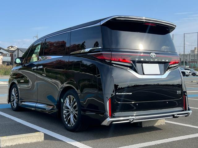 ヴェルファイアPHEV エグゼクティブラウンジ PHEV・モデリスタエアロ・左右ムーンルーフ・トヨタセーフティセンス・デジタルミラー・後席モニター・JBLサウンド・アラウンドビューカメラ・電動オットマン・シートベンチレーション・ステアリングヒーター(17枚目)