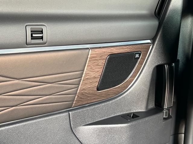ヴェルファイアPHEV エグゼクティブラウンジ PHEV・モデリスタエアロ・左右ムーンルーフ・トヨタセーフティセンス・デジタルミラー・後席モニター・JBLサウンド・アラウンドビューカメラ・電動オットマン・シートベンチレーション・ステアリングヒーター(40枚目)