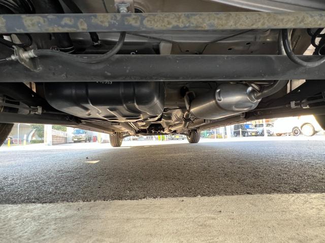 �w���E��X�x�ɂĒ��ڃ��[�U�[�l���甃��肵�����Ԃł��B�ԑ̉������m�F�ς݂ł��̂ł����S���������B