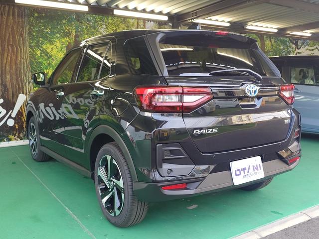 ライズ Ｚ　ＨＹＢＲＩＤ　パノラマミックビューパッケージ　電動パーキング・クルーズコントロール・シートヒーター・コーナーセンサー・ＵＳＢ電源　アルミホイール　オートライト　横滑り防止装置（17枚目）