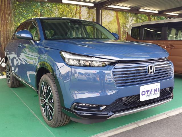 ヴェゼル ｅ：ＨＥＶ　Ｚ　バックカメラ・電動パーキング・シートヒーター・コーナーセンサー・ＬＥＤヘッドライト　アルミホイール　オートライト　電動格納ミラー　スマートキー（7枚目）
