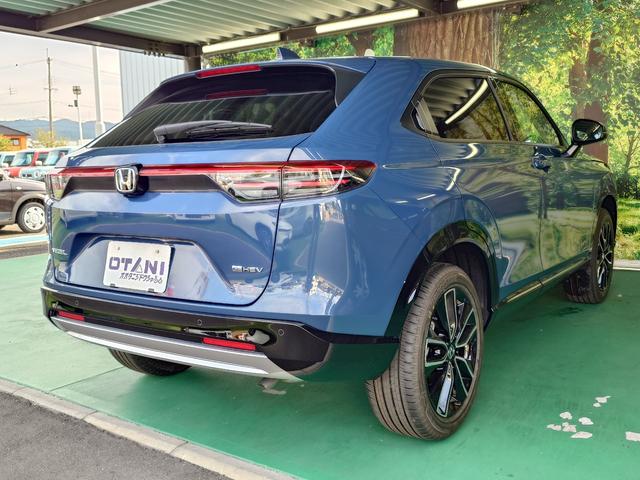 ヴェゼル ｅ：ＨＥＶ　Ｚ　バックカメラ・電動パーキング・シートヒーター・コーナーセンサー・ＬＥＤヘッドライト　アルミホイール　オートライト　電動格納ミラー　スマートキー（15枚目）