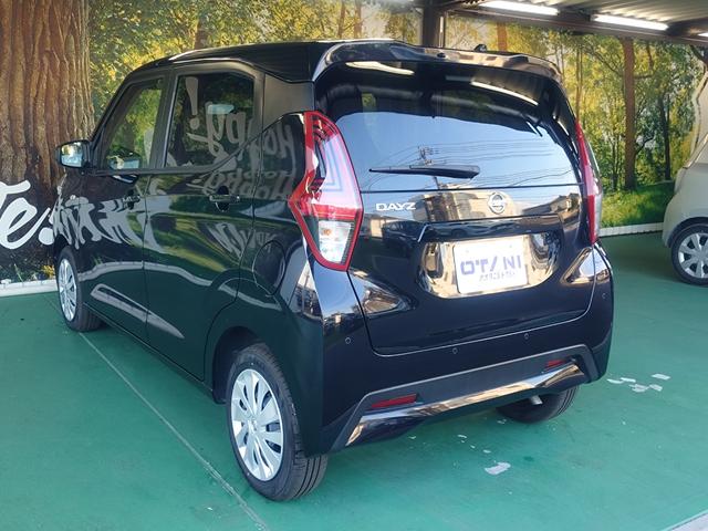 デイズ Ｓ　コーナーセンサー・ＵＳＢ電源・ふらつき警報・キーレス・マニュアルエアコン　横滑り防止装置　衝突被害軽減システム　電動格納ミラー（16枚目）