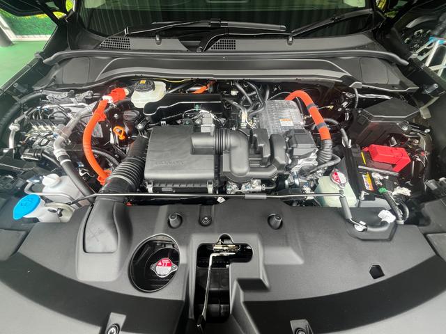 ヴェゼル ｅ：ＨＥＶ　Ｚ　バックカメラ・電動パーキング・クルーズコントロール・シートヒーターＵＳＢ電源　アルミホイール　衝突被害軽減システム　横滑り防止装置（11枚目）