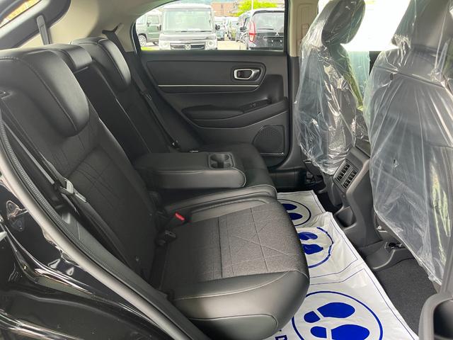 ヴェゼル ｅ：ＨＥＶ　Ｚ　バックカメラ・電動パーキング・クルーズコントロール・シートヒーターＵＳＢ電源　アルミホイール　衝突被害軽減システム　横滑り防止装置（24枚目）