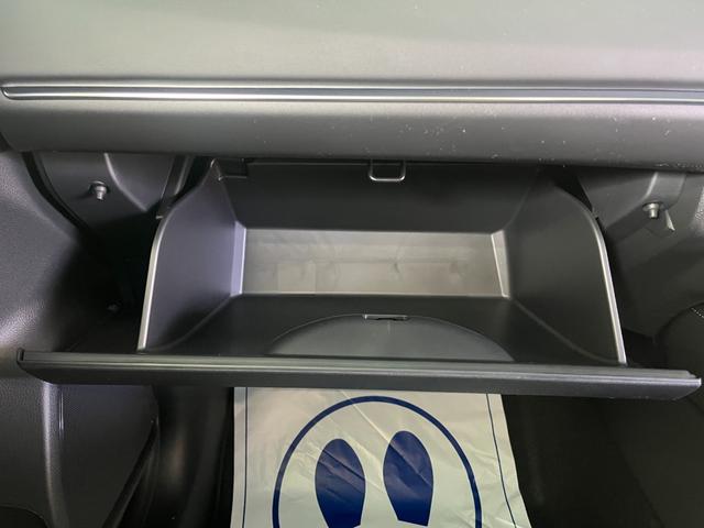 ヴェゼル ｅ：ＨＥＶ　Ｚ　バックカメラ・電動パーキング・クルーズコントロール・シートヒーターＵＳＢ電源　アルミホイール　衝突被害軽減システム　横滑り防止装置（41枚目）