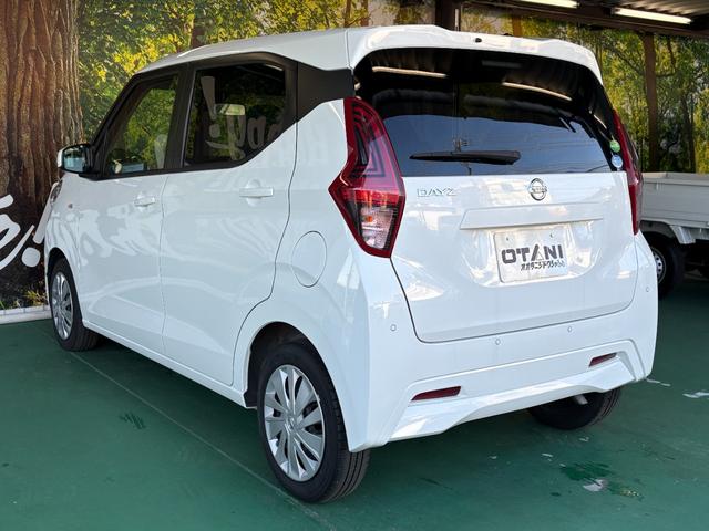 デイズ Ｂ　令和２年式　ＣＤステレオ・ＥＴＣ・コーナーセンサー・ふらつき警報　横滑り防止装置　衝突被害軽減システム　電動格納ミラー　キーレス（17枚目）