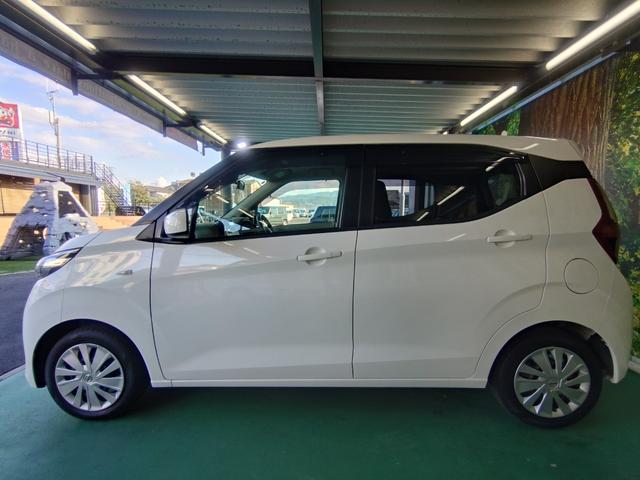 デイズ Ｂ　令和２年式　ＣＤステレオ・コーナーセンサー・ふらつき警報・マニュアルエアコン・キーレス　横滑り防止装置　衝突被害軽減システム（13枚目）