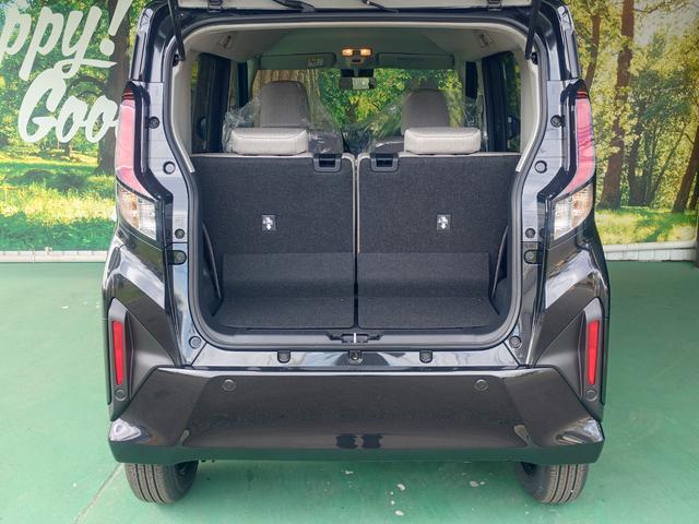 ムーヴ Ｘ　片側電動スライドドア・コーナーセンサー・オートエアコン　バックカメラ　衝突被害軽減システム　スマートキー　オートライト　電動格納ミラー（17枚目）