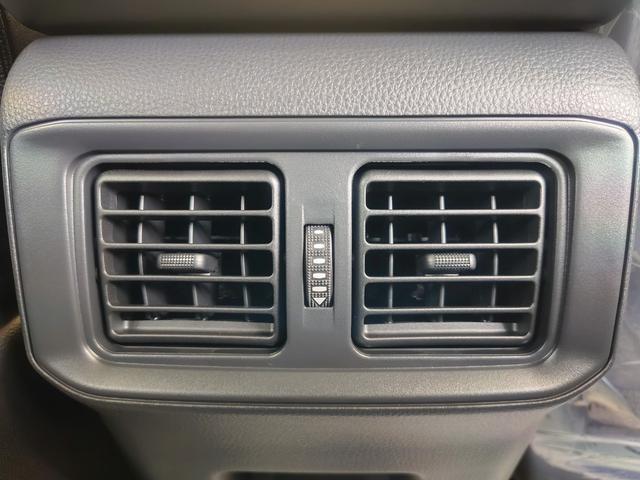 ＲＡＶ４ ハイブリッドアドベンチャー　４ＷＤ　ハンズフリーパワーバック・デジタルインナーミラー・電動パーキング・クルーズコントロール　パワーシート　シートヒーター　衝突被害軽減システム（22枚目）