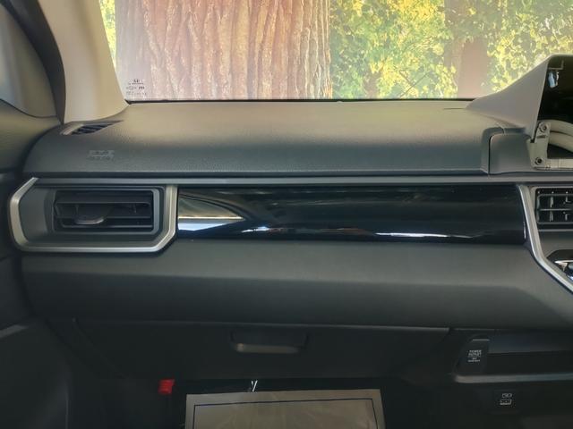 ＷＲ－Ｖ Ｘ　バックカメラ・クルーズコントロール・・コーナーセンサー・ふらつき警報・スマートキー　衝突被害軽減システム　電動格納ミラー　アルミホイール（41枚目）