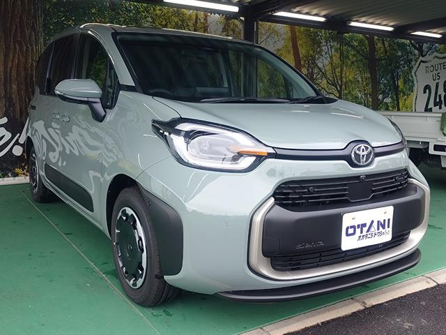 シエンタ ハイブリッドＺ　天井サーキュレーター・全方位カメラ・両側電動スライドドア・クルーズコントロール・コーナーセンサー・ＵＳＢ電源・ふらつき警報・ＬＥＤヘッドライト　スマートキー（7枚目）