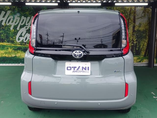 シエンタ ハイブリッドＺ　天井サーキュレーター・全方位カメラ・両側電動スライドドア・クルーズコントロール・コーナーセンサー・ＵＳＢ電源・ふらつき警報・ＬＥＤヘッドライト　スマートキー（15枚目）