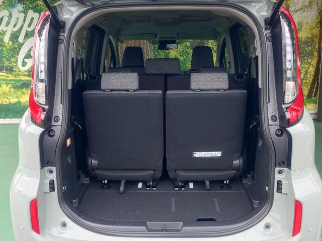 シエンタ ハイブリッドＺ　天井サーキュレーター・全方位カメラ・両側電動スライドドア・クルーズコントロール・コーナーセンサー・ＵＳＢ電源・ふらつき警報・ＬＥＤヘッドライト　スマートキー（17枚目）