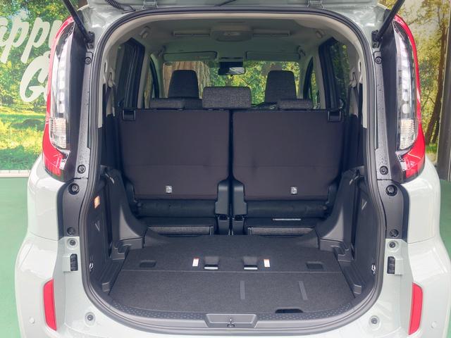 シエンタ ハイブリッドＺ　天井サーキュレーター・全方位カメラ・両側電動スライドドア・クルーズコントロール・コーナーセンサー・ＵＳＢ電源・ふらつき警報・ＬＥＤヘッドライト　スマートキー（18枚目）