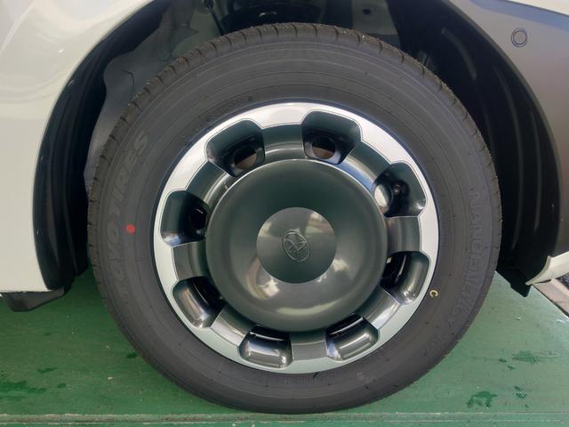 シエンタ ハイブリッドＺ　天井サーキュレーター・全方位カメラ・両側電動スライドドア・クルーズコントロール・コーナーセンサー・ＵＳＢ電源・ふらつき警報・ＬＥＤヘッドライト　スマートキー（11枚目）