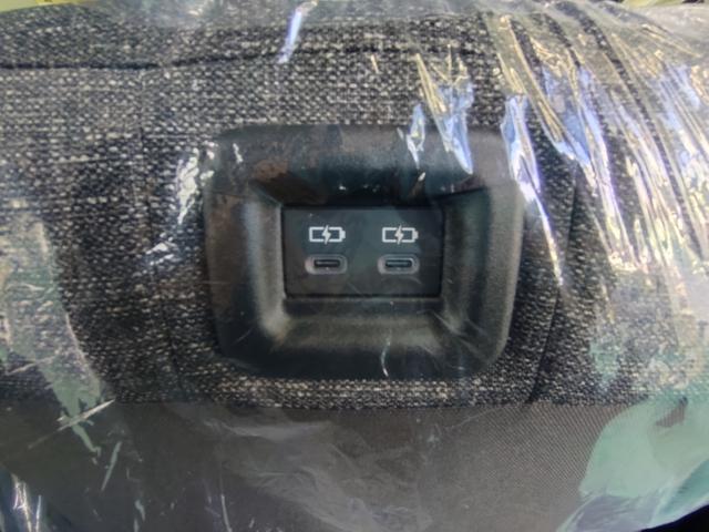 シエンタ ハイブリッドＺ　天井サーキュレーター・全方位カメラ・両側電動スライドドア・クルーズコントロール・コーナーセンサー・ＵＳＢ電源・ふらつき警報・ＬＥＤヘッドライト　スマートキー（22枚目）