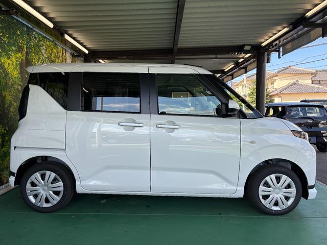 ムーヴ Ｘ　片側電動スライドドア・コーナーセンサー・オートエアコン　衝突被害軽減システム　横滑り防止装置　電動格納ミラー　パワーステアリング（8枚目）