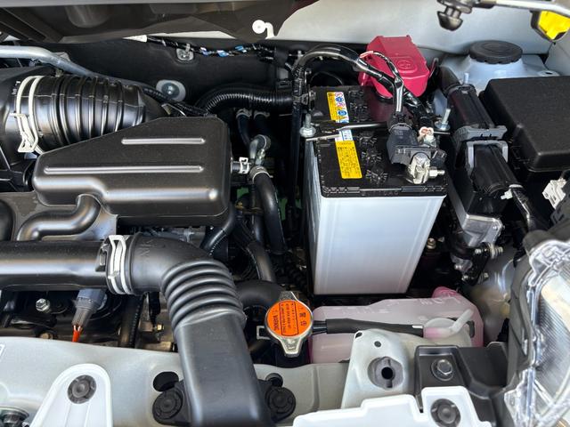 ムーヴ Ｘ　片側電動スライドドア・コーナーセンサー・オートエアコン　衝突被害軽減システム　横滑り防止装置　電動格納ミラー　パワーステアリング（11枚目）