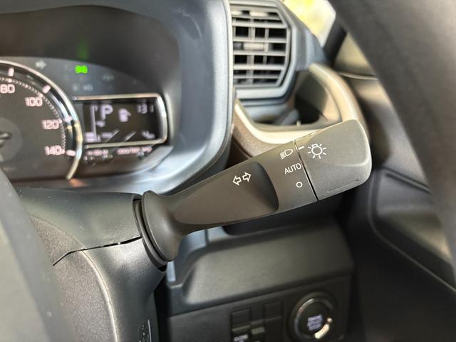 ムーヴ Ｘ　片側電動スライドドア・コーナーセンサー・オートエアコン　衝突被害軽減システム　横滑り防止装置　電動格納ミラー　パワーステアリング（31枚目）