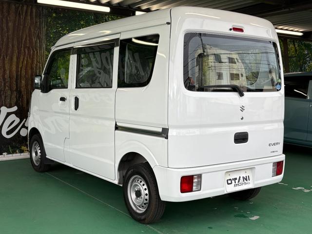 エブリイ PA 2WD AT マニュアルエアコン AM/FMラジオ パワーステアリング エアバッグ(14枚目)
