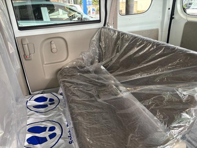 エブリイ PA 2WD AT マニュアルエアコン AM/FMラジオ パワーステアリング エアバッグ(19枚目)