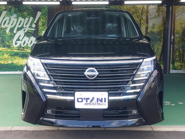 セレナ ｅ－パワー　ハイウェイスターＶ　アラモニ＋ルームミラー＋ドラレコ＋ＬＥＤヘッドライト＋ＮＣナビ　＋ＥＴＣ２．０＋ＳＯＳコール　シートヒーター　アルミホイール（6枚目）