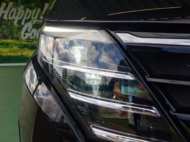 セレナ ｅ－パワー　ハイウェイスターＶ　アラモニ＋ルームミラー＋ドラレコ＋ＬＥＤヘッドライト＋ＮＣナビ　＋ＥＴＣ２．０＋ＳＯＳコール　シートヒーター　アルミホイール（9枚目）