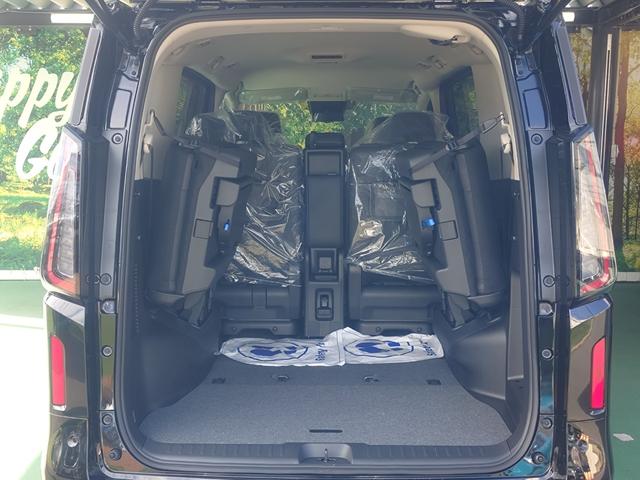 セレナ ｅ－パワー　ハイウェイスターＶ　アラモニ＋ルームミラー＋ドラレコ＋ＬＥＤヘッドライト＋ＮＣナビ　＋ＥＴＣ２．０＋ＳＯＳコール　シートヒーター　アルミホイール（20枚目）