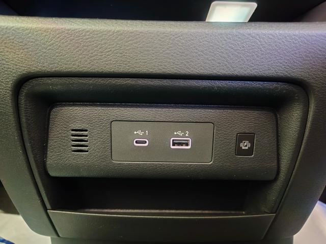 セレナ ｅ－パワー　ハイウェイスターＶ　アラモニ＋ルームミラー＋ドラレコ＋ＬＥＤヘッドライト＋ＮＣナビ　＋ＥＴＣ２．０＋ＳＯＳコール　シートヒーター　アルミホイール（40枚目）