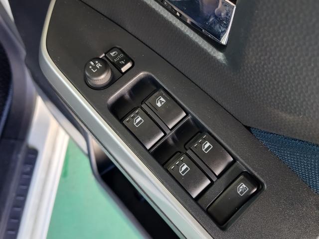 ルーミー カスタムＧ　コンフォートパッケージ　バックメラ・両側電動スライドドア・電動パーキング・クルーズコントロール・シートヒーター　ＥＴＣ　カーナビ（23枚目）