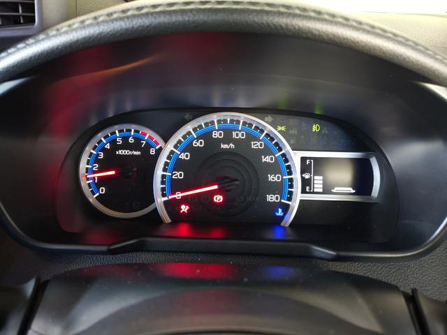 ルーミー カスタムＧ　コンフォートパッケージ　バックメラ・両側電動スライドドア・電動パーキング・クルーズコントロール・シートヒーター　ＥＴＣ　カーナビ（32枚目）