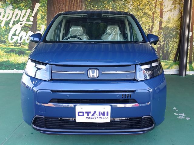 フリード エアー EX 内装ベージュ 両側電動スライドドア・クルーズコントロール・電子パーキング・シートヒーター バックカメラ アルミホイール オートライト(6枚目)