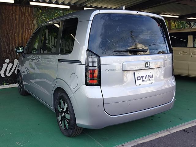 フリード エアー EX 内装ベージュ 両側電動スライドドア・クルーズコントロール・電子パーキング・シートヒーター バックカメラ アルミホイール オートライト(16枚目)