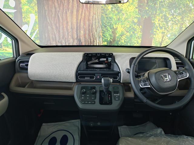 フリード エアー EX 内装ベージュ 両側電動スライドドア・クルーズコントロール・電子パーキング・シートヒーター バックカメラ アルミホイール オートライト(21枚目)