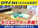 ハイブリッドＸ　スマートキー　オートライト　片側電動スライドドア　コーナーセンサー　横滑り防止装置　衝突被害軽減システム　電動格納ミラー　エアバッグ（66枚目）