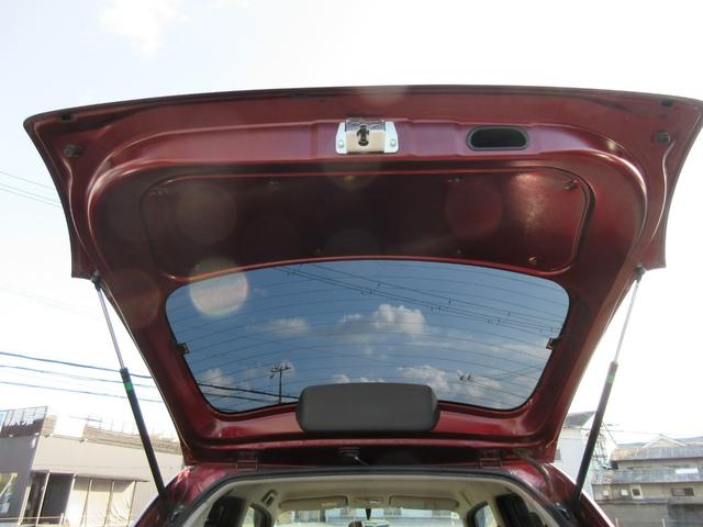 ミラジーノ Ｘ　衝突安全ボディ　キーレス　電動格納ミラー　マニュアルエアコン　ハロゲンヘッドライト　純正インテグレートオーディオ　４速オートマ　純正１３インチフルホイールキャップ　ルージュレッドクリスタルメタリック（15枚目）