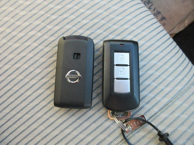 デイズ X 衝突安全ボディ スマートキー オートエアコン ハロゲンヘッドライト 純正フルセグナビ アラウンドビューモニター ETC 前ドラレコ 純正14インチフルホイールキャップ プッシュスタート 2WD 660(32枚目)