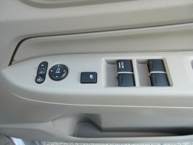 Ｎ－ＷＧＮ Ｇ　衝突安全ボディ　スマートキー　オートエアコン　プッシュスタート　社外品ワンセグナビ　バックカメラ　ＥＴＣ　前後ドラレコ　純正１４インチフルホイールキャップ　カトラリーシルバーメタリック　２ＷＤ　６６０（19枚目）