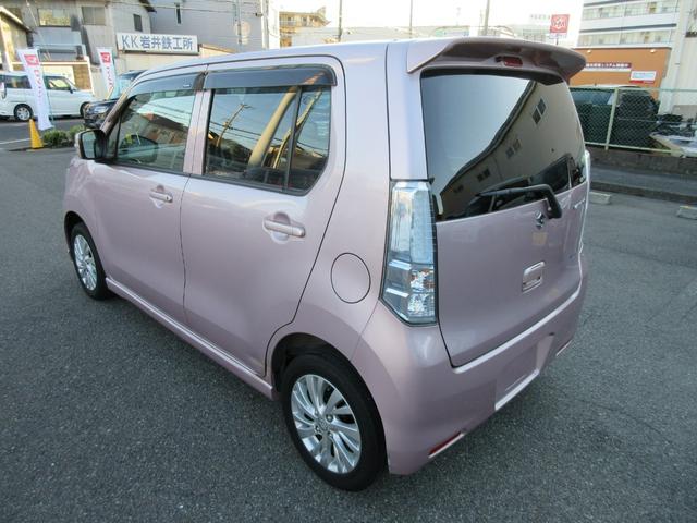 ワゴンＲ ＦＺ　衝突安全ボディ　フルセグＴＶナビ　ハロゲンヘッドライト　スマートキー　オートＡＣ　純正１４インチアルミホイール　バックカメラ　ベンチシート　イノセントピンクパールＭ　フルフラット　２ＷＤ　６６０（5枚目）