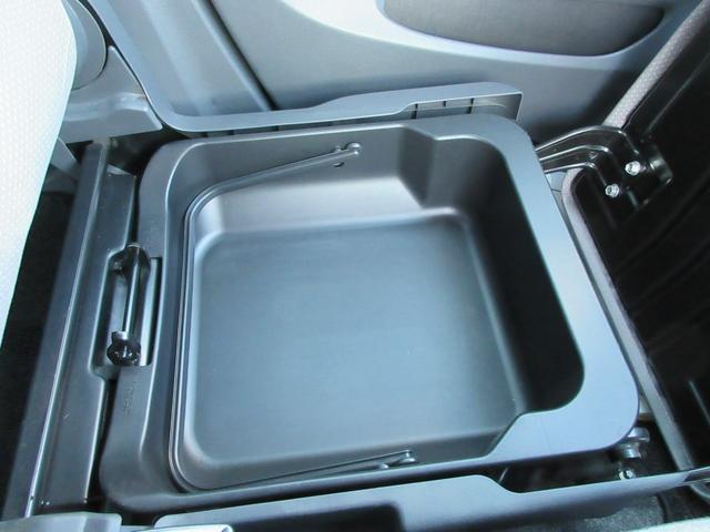 ワゴンＲ ＦＺ　衝突安全ボディ　フルセグＴＶナビ　ハロゲンヘッドライト　スマートキー　オートＡＣ　純正１４インチアルミホイール　バックカメラ　ベンチシート　イノセントピンクパールＭ　フルフラット　２ＷＤ　６６０（23枚目）