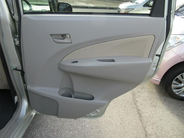 ムーヴ Ｘリミテッド　衝突安全ボディ　スマートキー　純正ワンセグＴＶナビ　バックカメラ　シャンパンゴールドメタリック　ハロゲンヘッドライト　アイドリングストップ　純正１４インチアルミホイール　ＡＢＳ　２ＷＤ　６６０（11枚目）