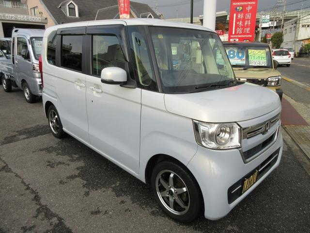 N-BOX L 衝突安全ボディ スマートキー プッシュスタート オートエアコン LEDヘッドライト 社外品フルセグナビ ETC バックカメラ 前後ドラレコ 左側パワースライドドア 左右リアサンシェード 2WD 660(3枚目)