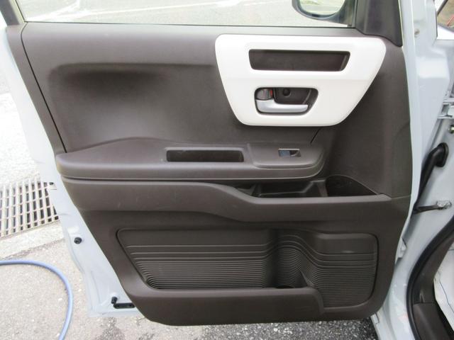 N-BOX L 衝突安全ボディ スマートキー プッシュスタート オートエアコン LEDヘッドライト 社外品フルセグナビ ETC バックカメラ 前後ドラレコ 左側パワースライドドア 左右リアサンシェード 2WD 660(9枚目)