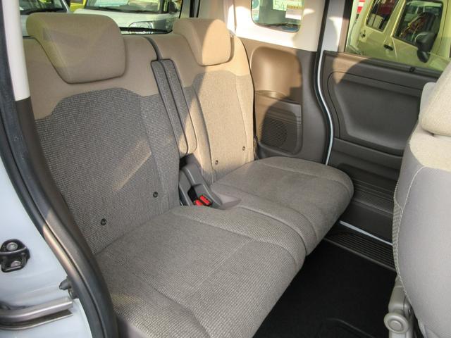 N-BOX L 衝突安全ボディ スマートキー プッシュスタート オートエアコン LEDヘッドライト 社外品フルセグナビ ETC バックカメラ 前後ドラレコ 左側パワースライドドア 左右リアサンシェード 2WD 660(10枚目)