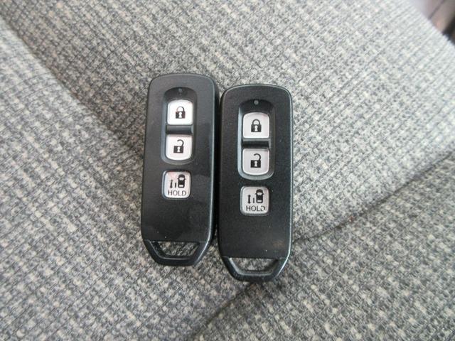 N-BOX L 衝突安全ボディ スマートキー プッシュスタート オートエアコン LEDヘッドライト 社外品フルセグナビ ETC バックカメラ 前後ドラレコ 左側パワースライドドア 左右リアサンシェード 2WD 660(41枚目)