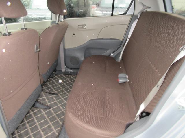 ミラ Ｌセレクション　衝突安全ボディ　キーレス　マニュアルエアコン　ブライトシルバーメタリック　５速マニュアル　ハロゲンヘッドライト　純正インテグレートオーディオ　純正１３インチフルホイールキャップ　２ＷＤ　６６０（12枚目）